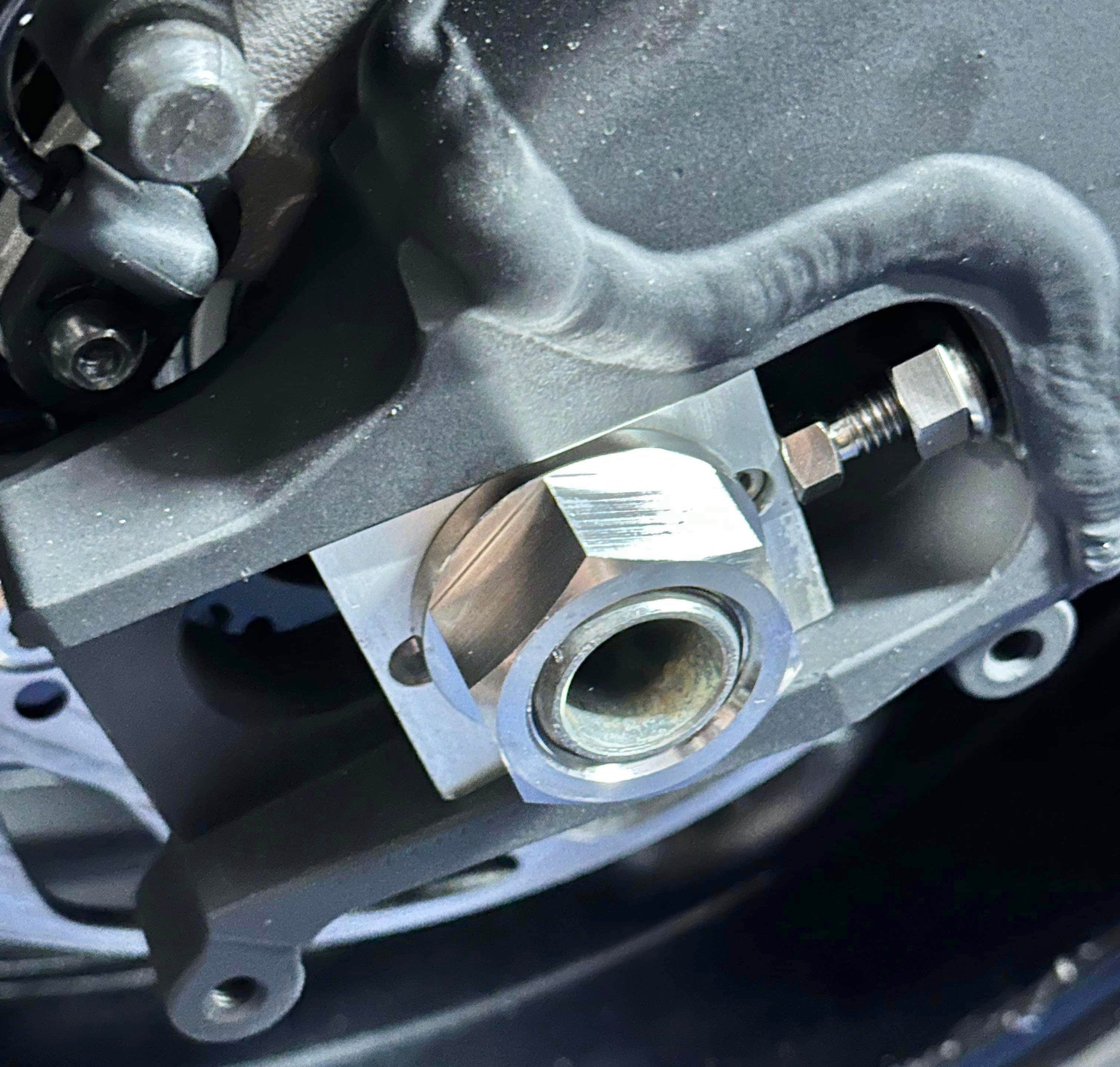 M24x1.5mm Titanium rear axle nut